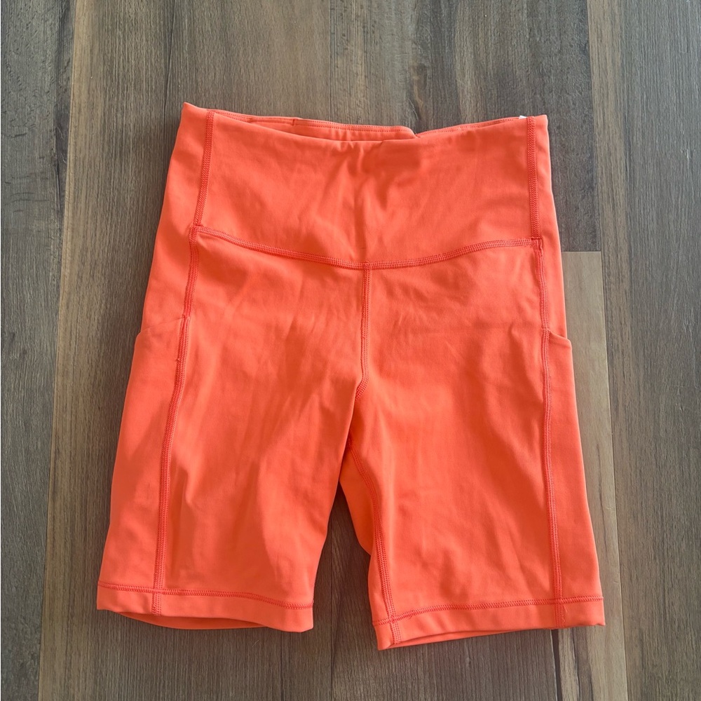 Women's Athleta 7” stash pocket short